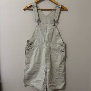 GAP (S) women’s 90’s y2k light beige khaki ivory cargo short shortalls overalls